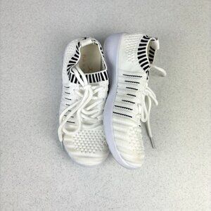 Danskin Energy Lace Up Sneakers White 12